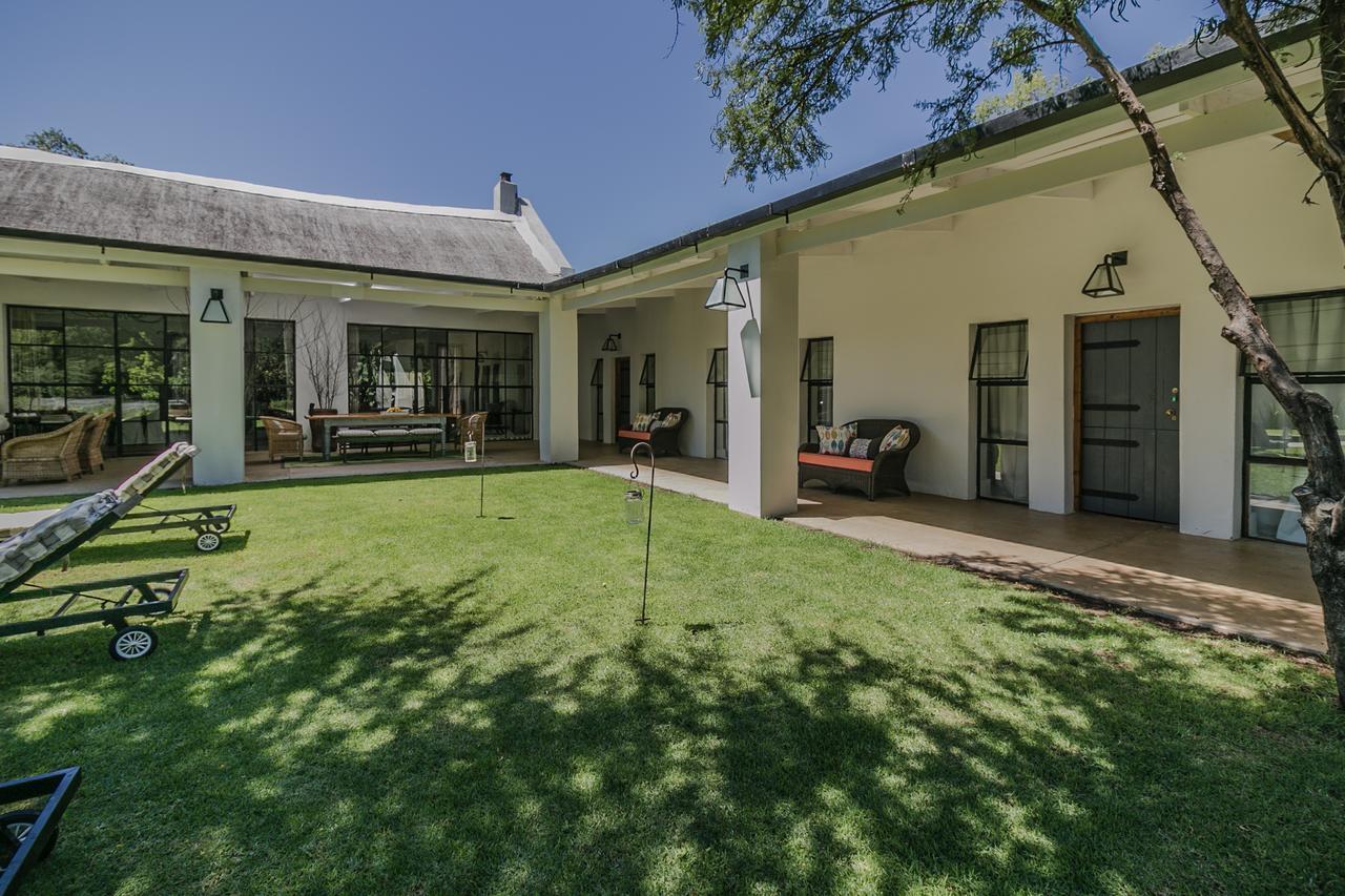 The Whyte House Bed & Breakfast Graaff Reinet Exterior photo