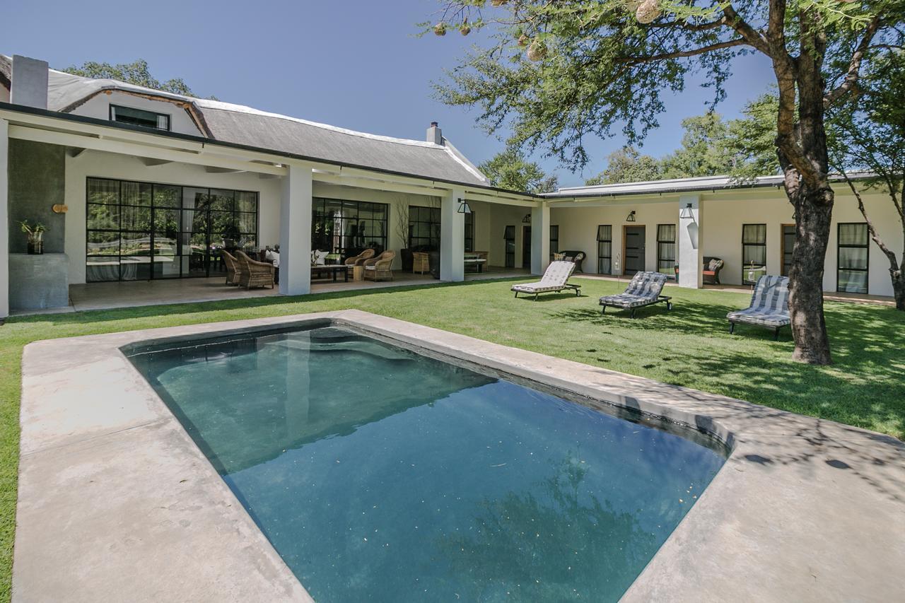 The Whyte House Bed & Breakfast Graaff Reinet Exterior photo
