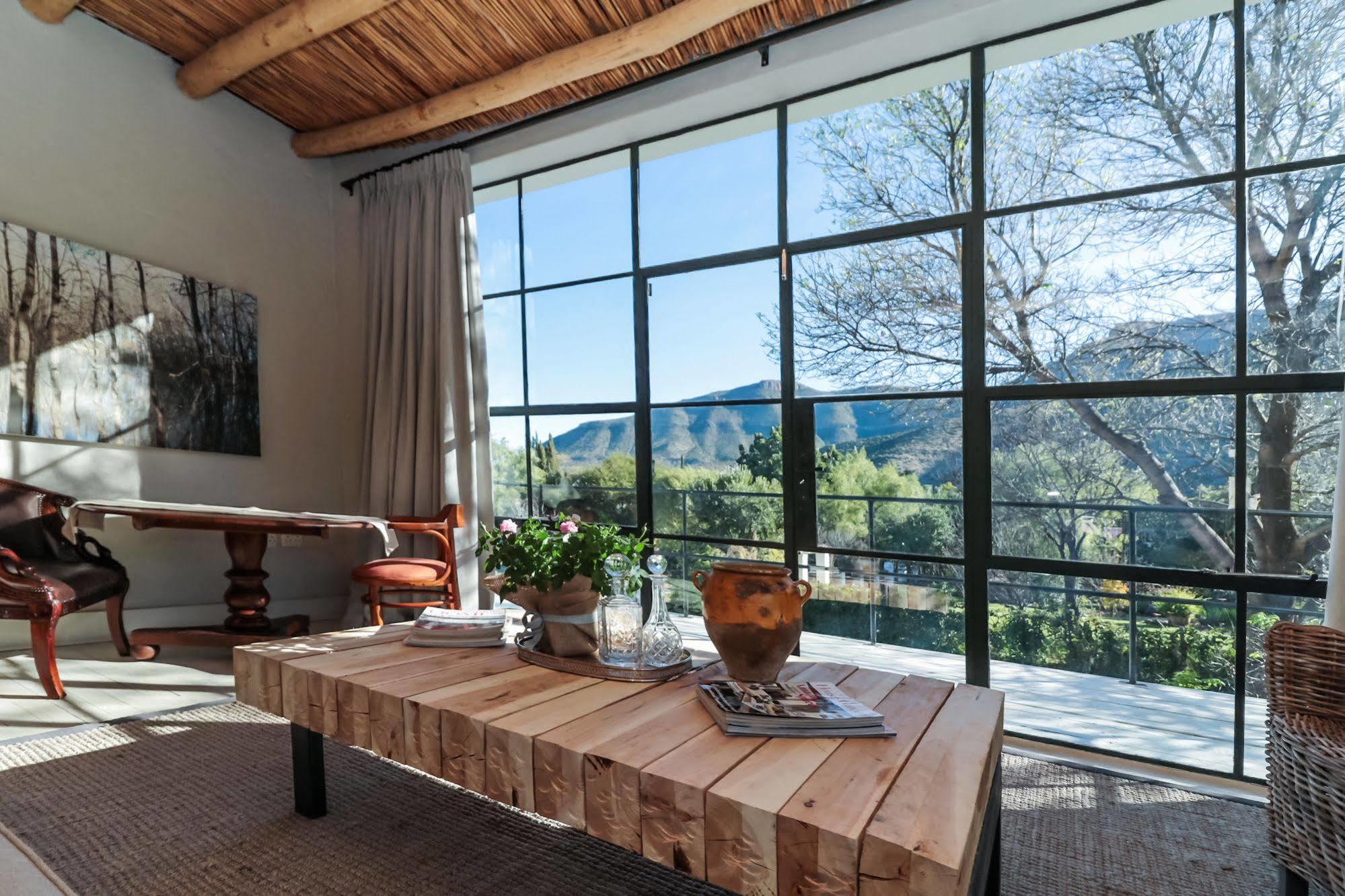 The Whyte House Bed & Breakfast Graaff Reinet Exterior photo